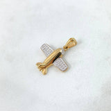 Dije Avion 1.95gr / 2.4cm / Circones Blancos Dos Oros Amarillo Blanco