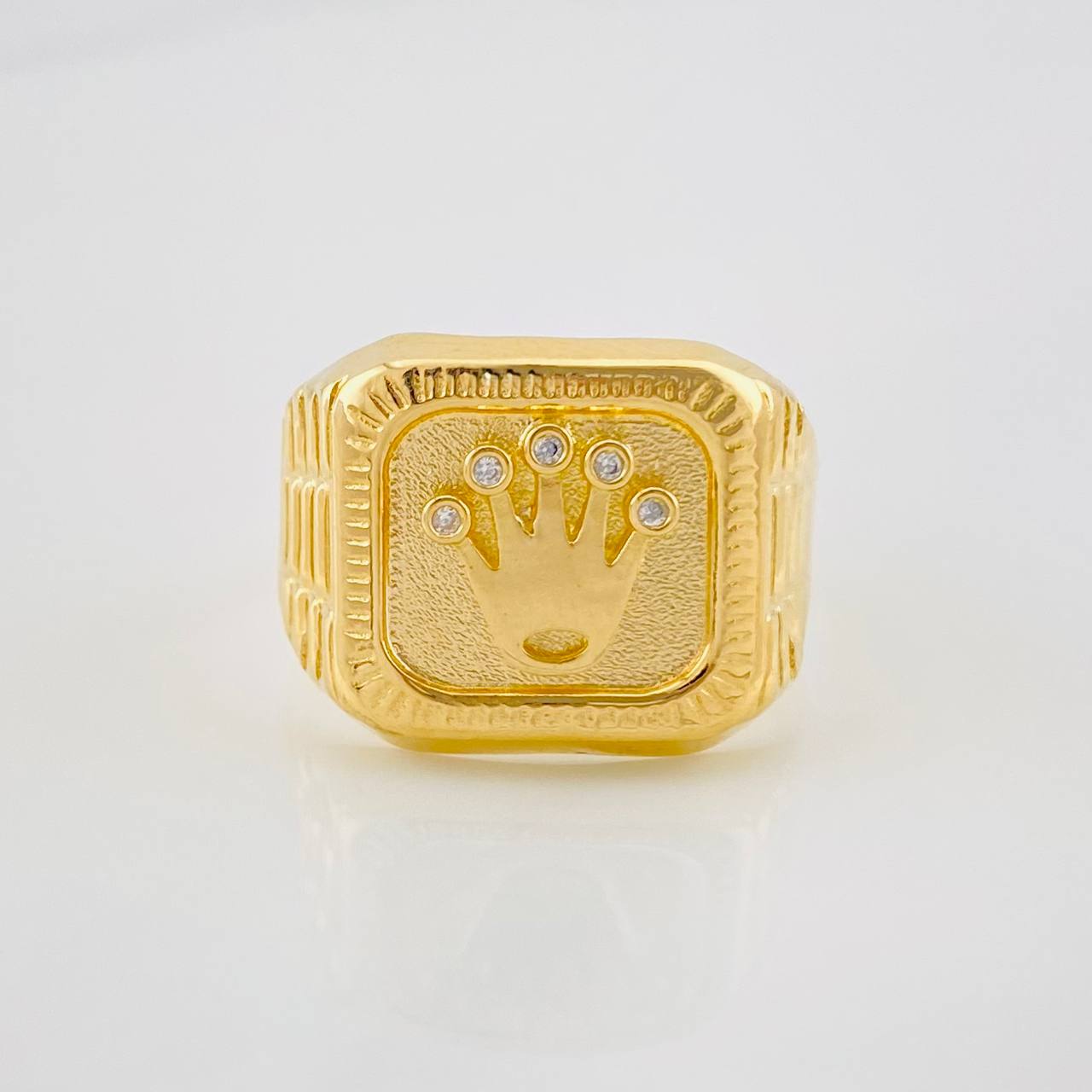 Anillo Corona 3.6g / T9 1/2 Oro Amarillo 18K