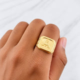 Anillo Sello Aguila Bordeado 3.5g / T10 Oro Amarillo 18K
