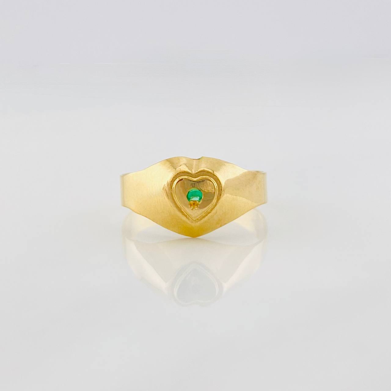 Anillo Corazón 1.3g / T5 1/4 Oro Amarillo 18K