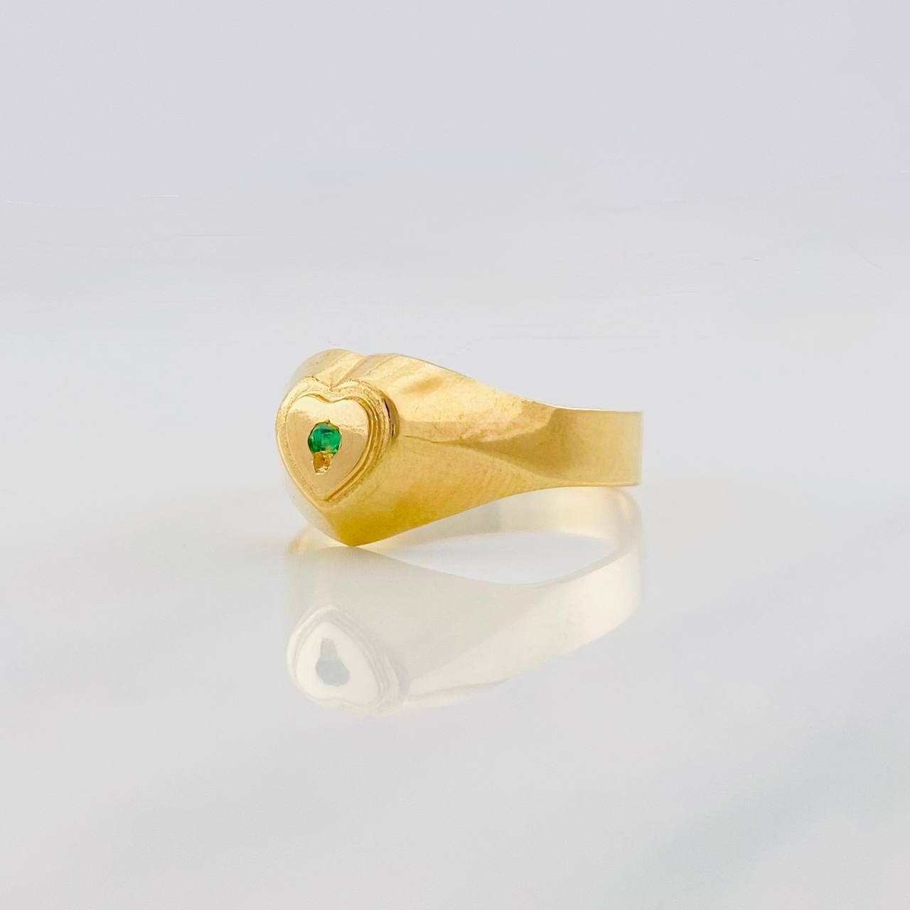 Anillo Corazón 1.3g / T5 1/4 Oro Amarillo 18K