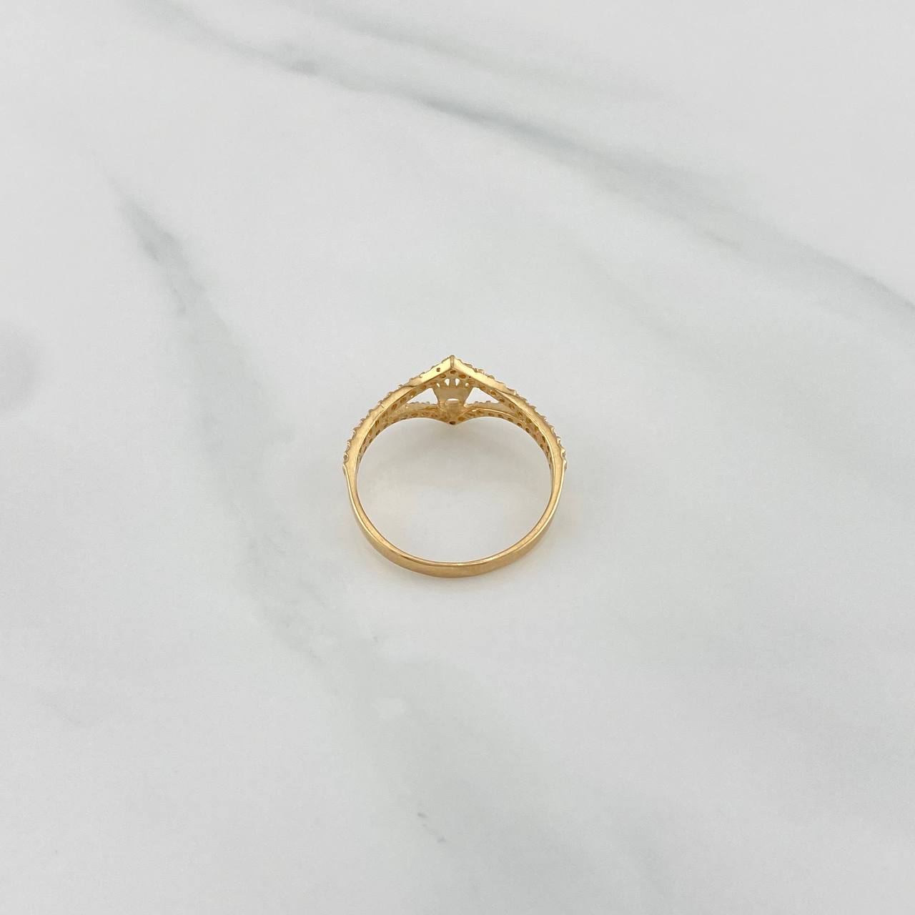 Anillo Corona 1.85 g / T7 1/4 Oro Amarillo 18K