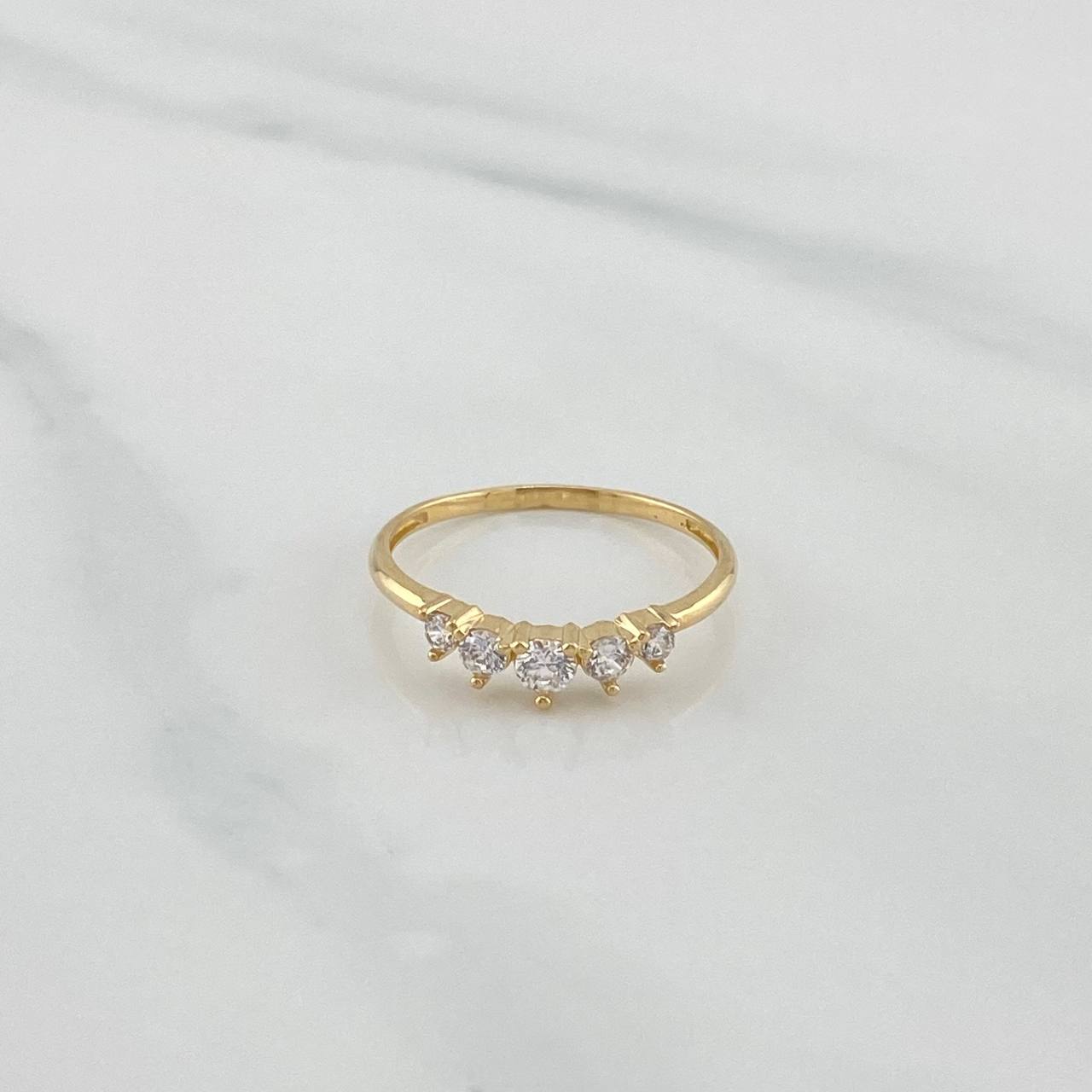 Anillo Circulos 1.25 g / T5 3/4 Oro Amarillo 18K