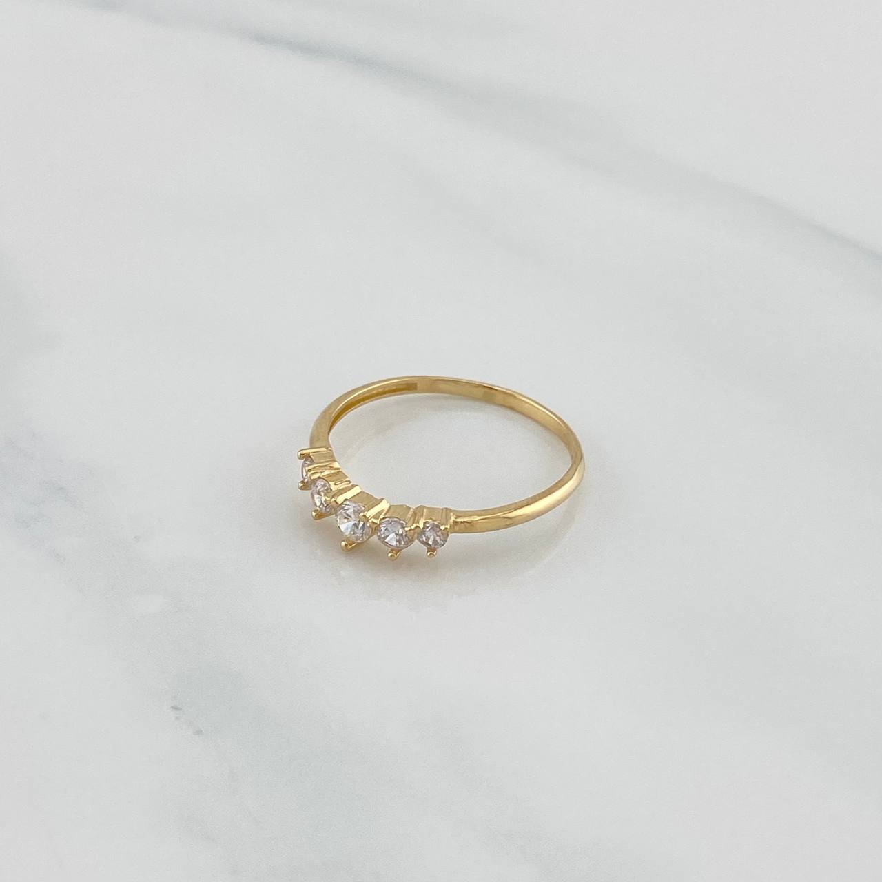 Anillo Circulos 1.25 g / T5 3/4 Oro Amarillo 18K