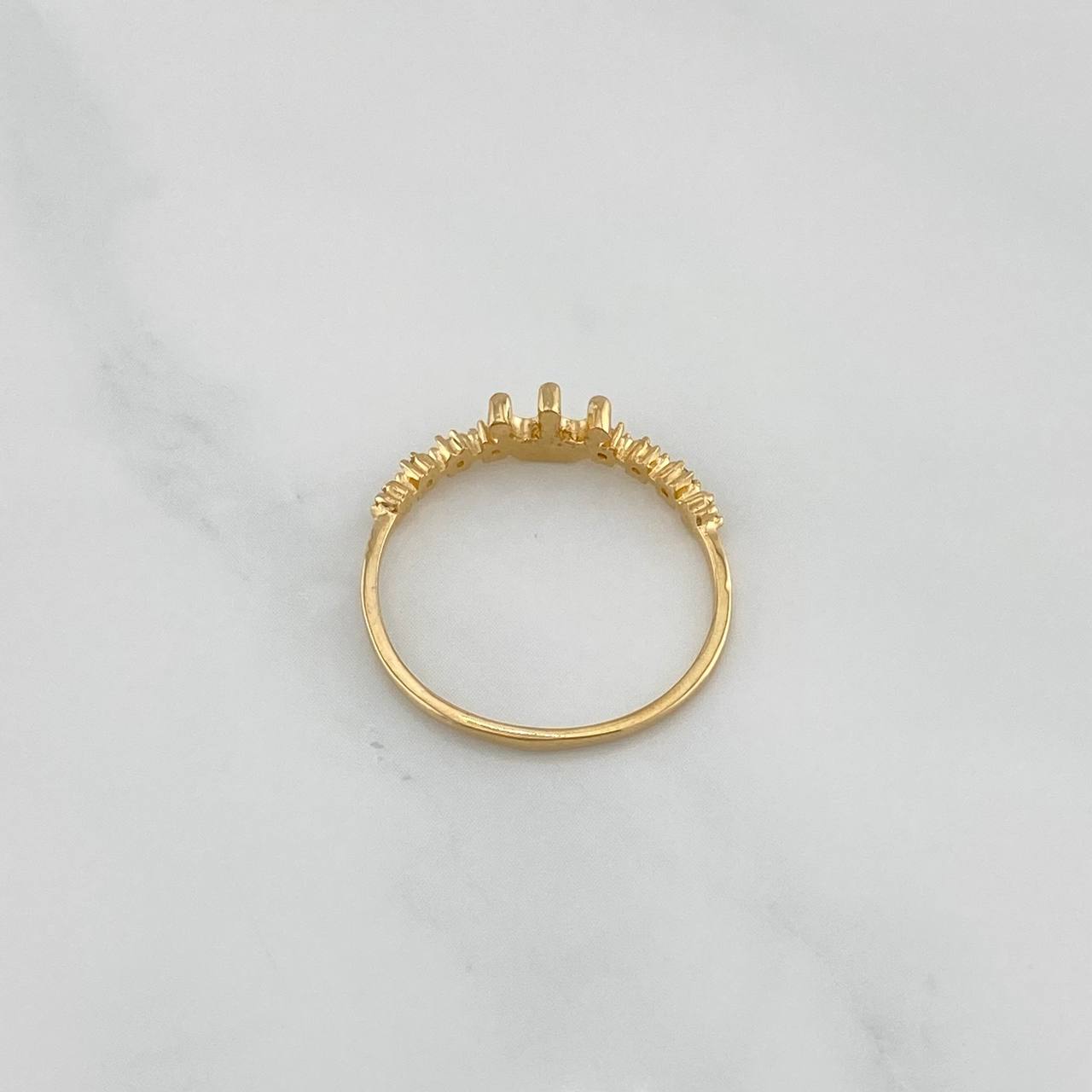 Anillo Corona 1.55 g / T7 3/4 Oro Amarillo 18K