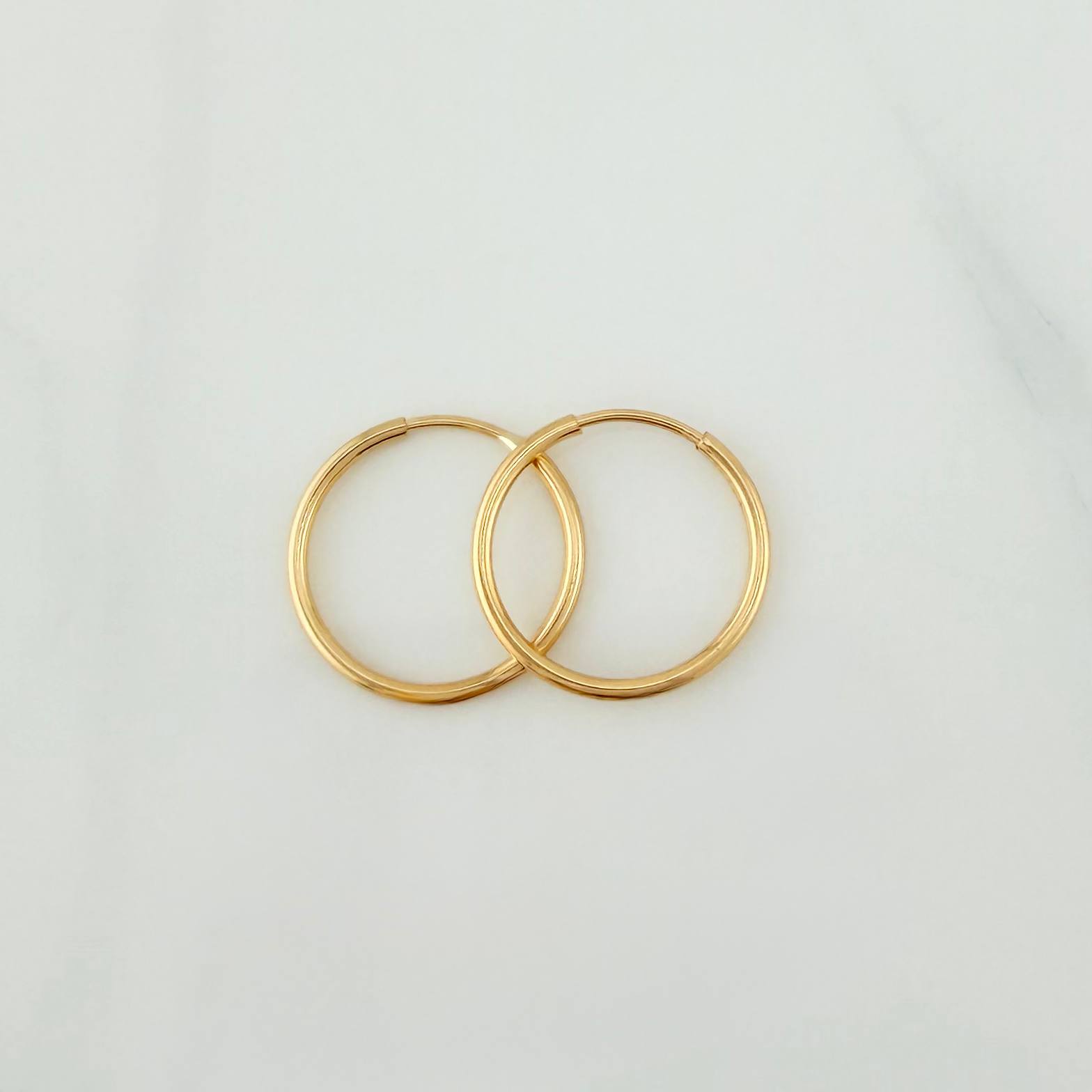 Candongas Aro 0.7 g / 1.4 cm Oro Amarillo 18K