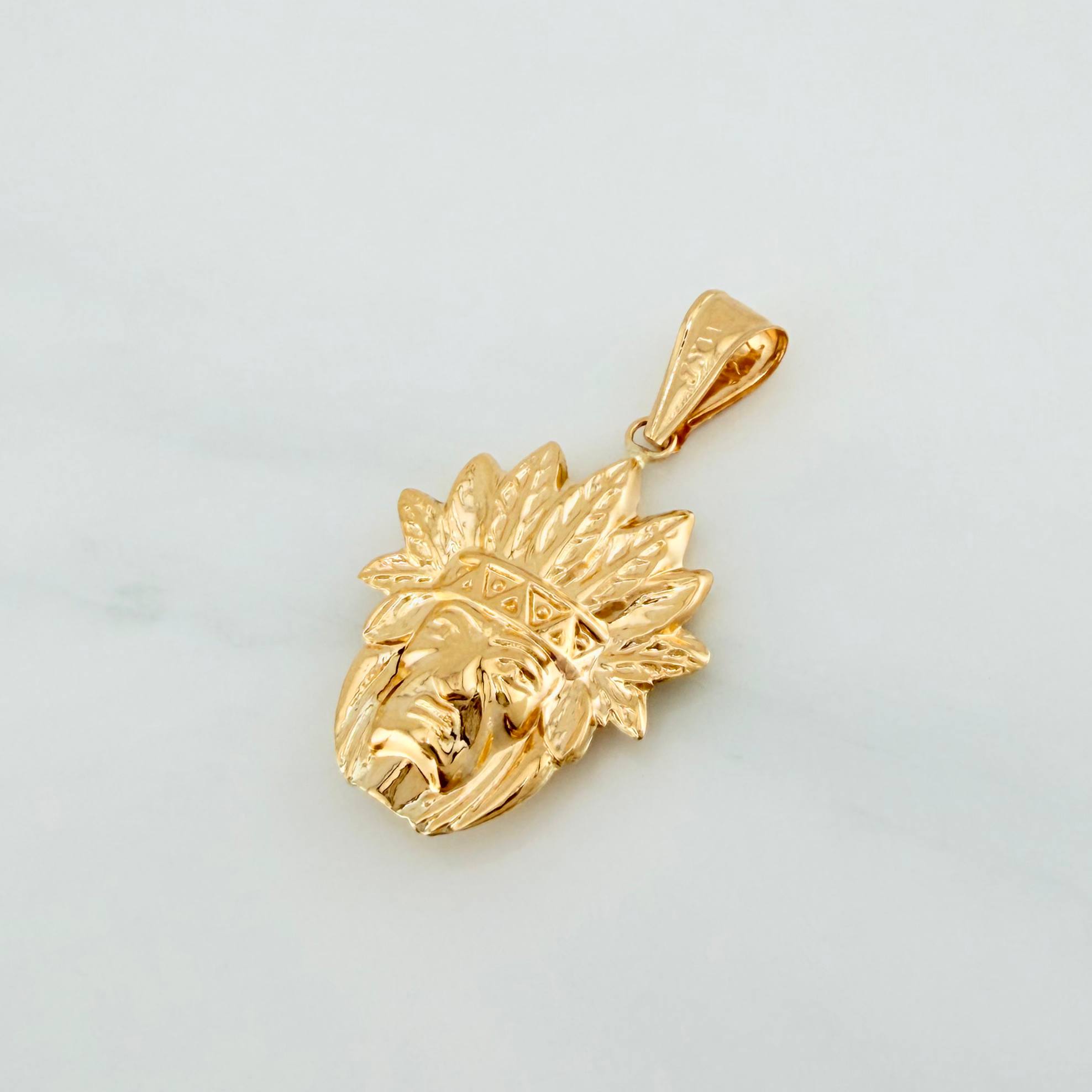 Dije Indio 1.8 g / 3.6 cm Oro Amarillo 18K