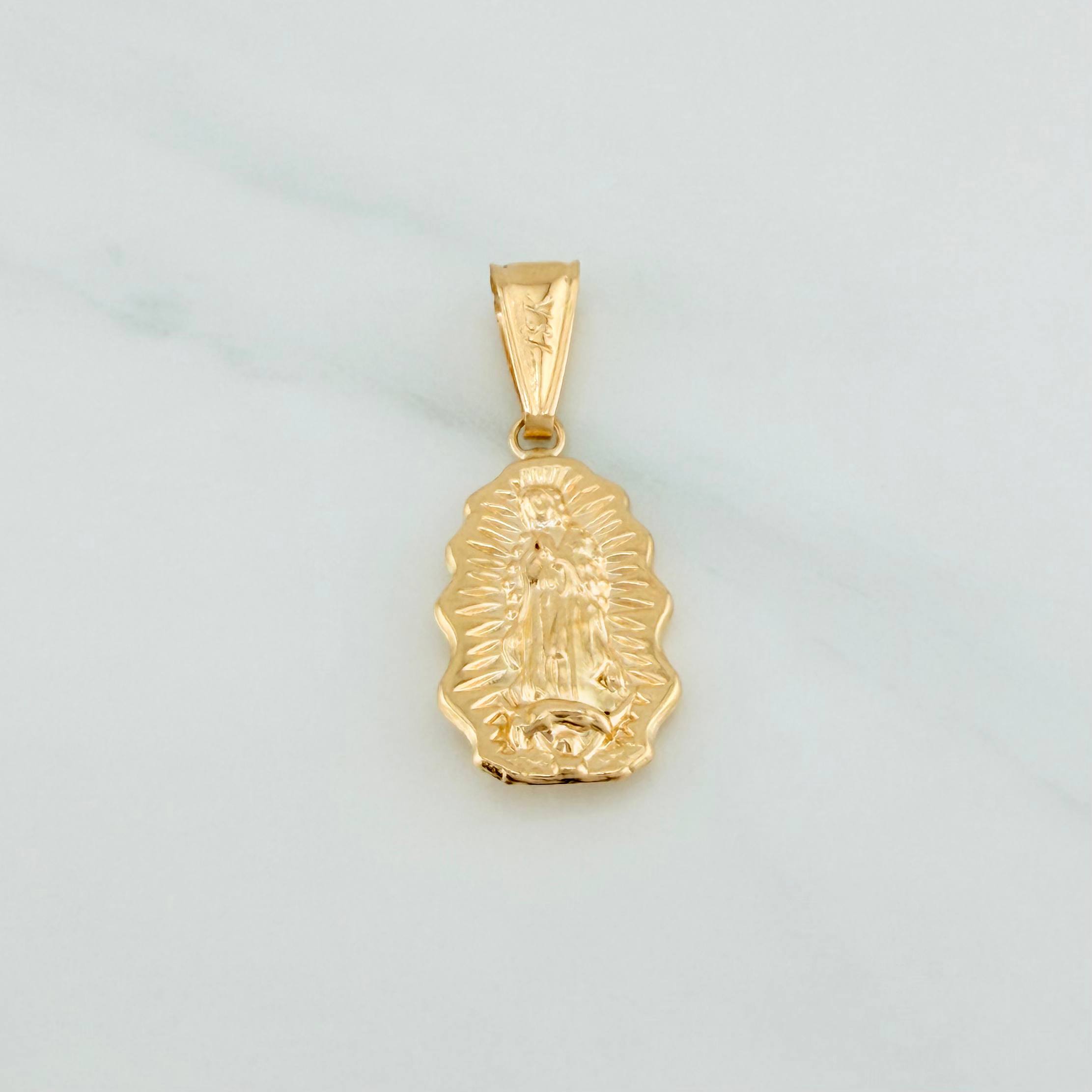 Dije Virgen Guadalupe 1.3 g / 3.1 cm Oro Amarillo 18K