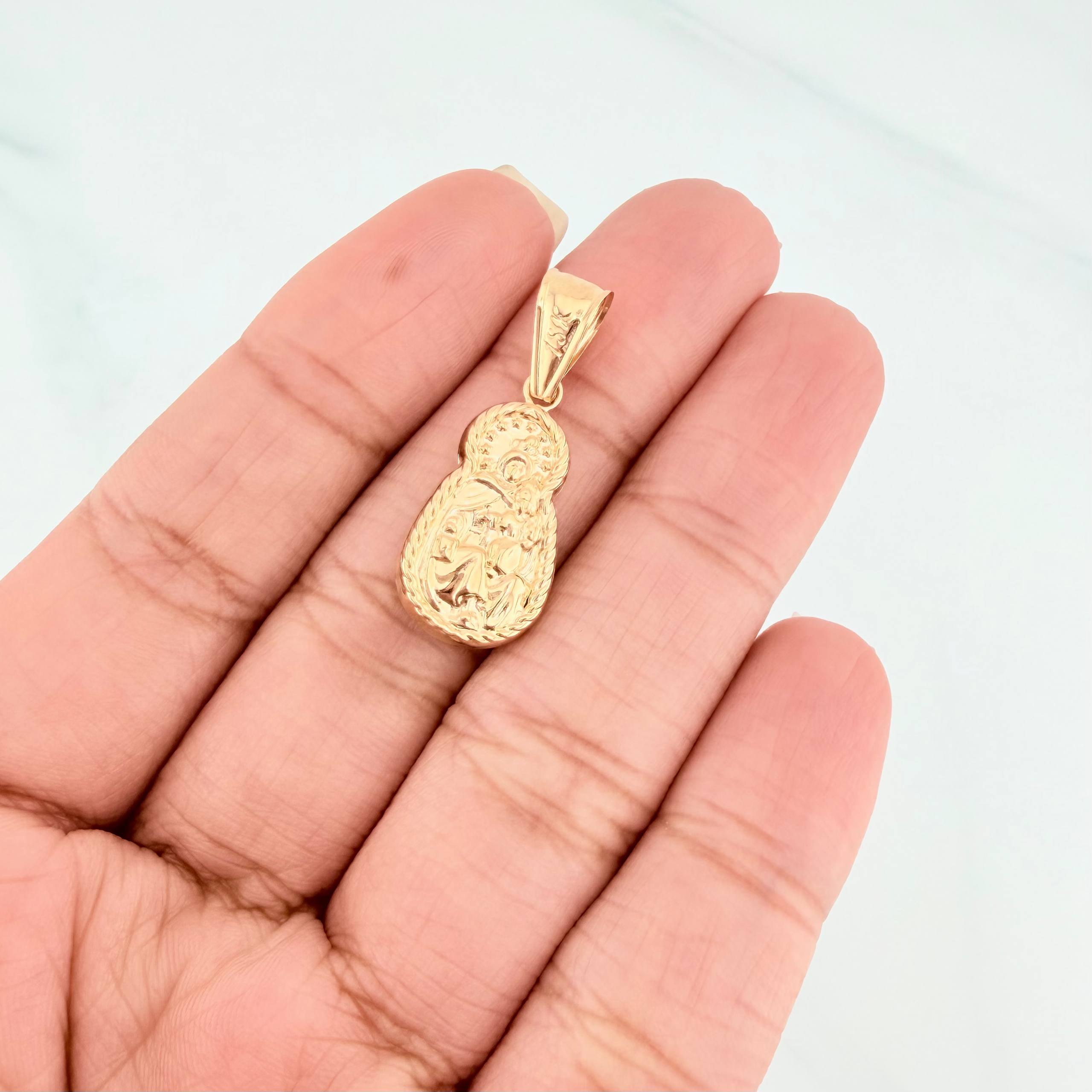 Dije Virgen Del Carmen 1.2 g / 3 cm Oro Amarillo 18K