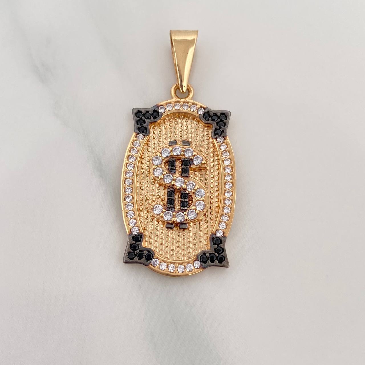 Dije Placa Signo Dolar 4.6 g / 3.8 cm Dos Oros Negro Amarillo 18K