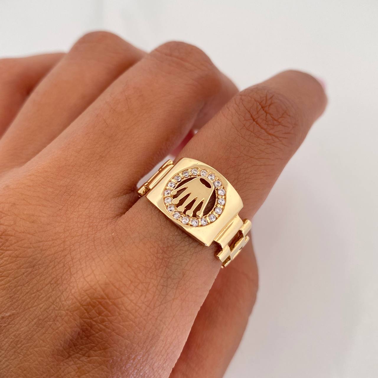 Anillo Correa Corona 3.4 g / T8 1/2 Oro Amarillo 18K