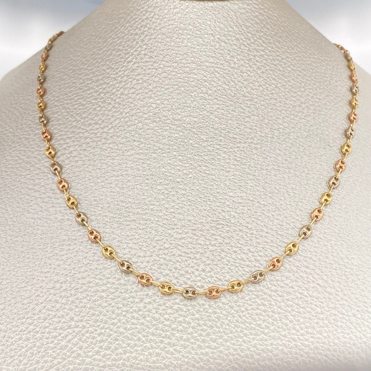 Cadena GC 6.1gr / 61.5cm / 3.1mm Tres Oros 18K %