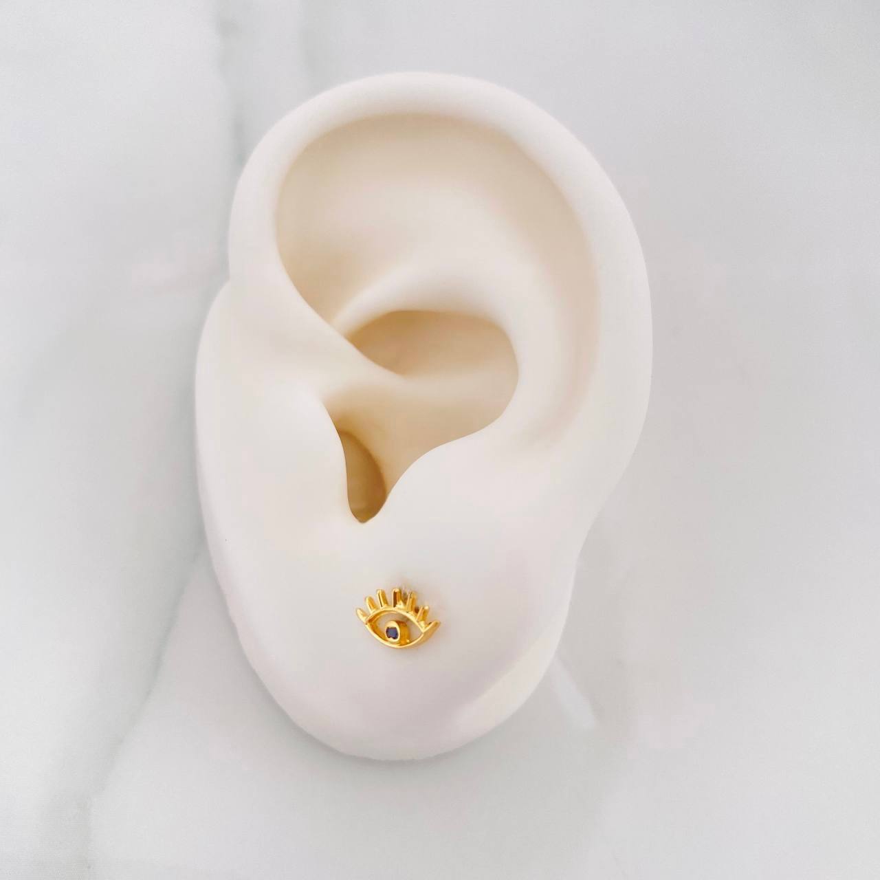 Topos Ojo Mistico 0.7g / 8.41mm Oro Amarillo 18K