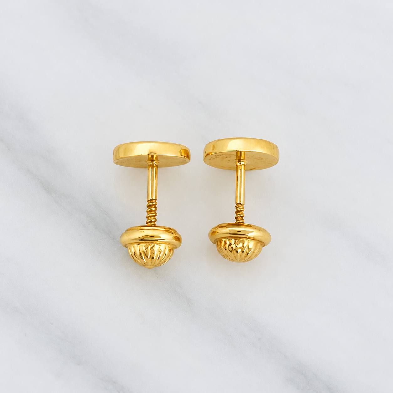 Topos Letra D 1.05g / 7.15mm Oro Amarillo 18K