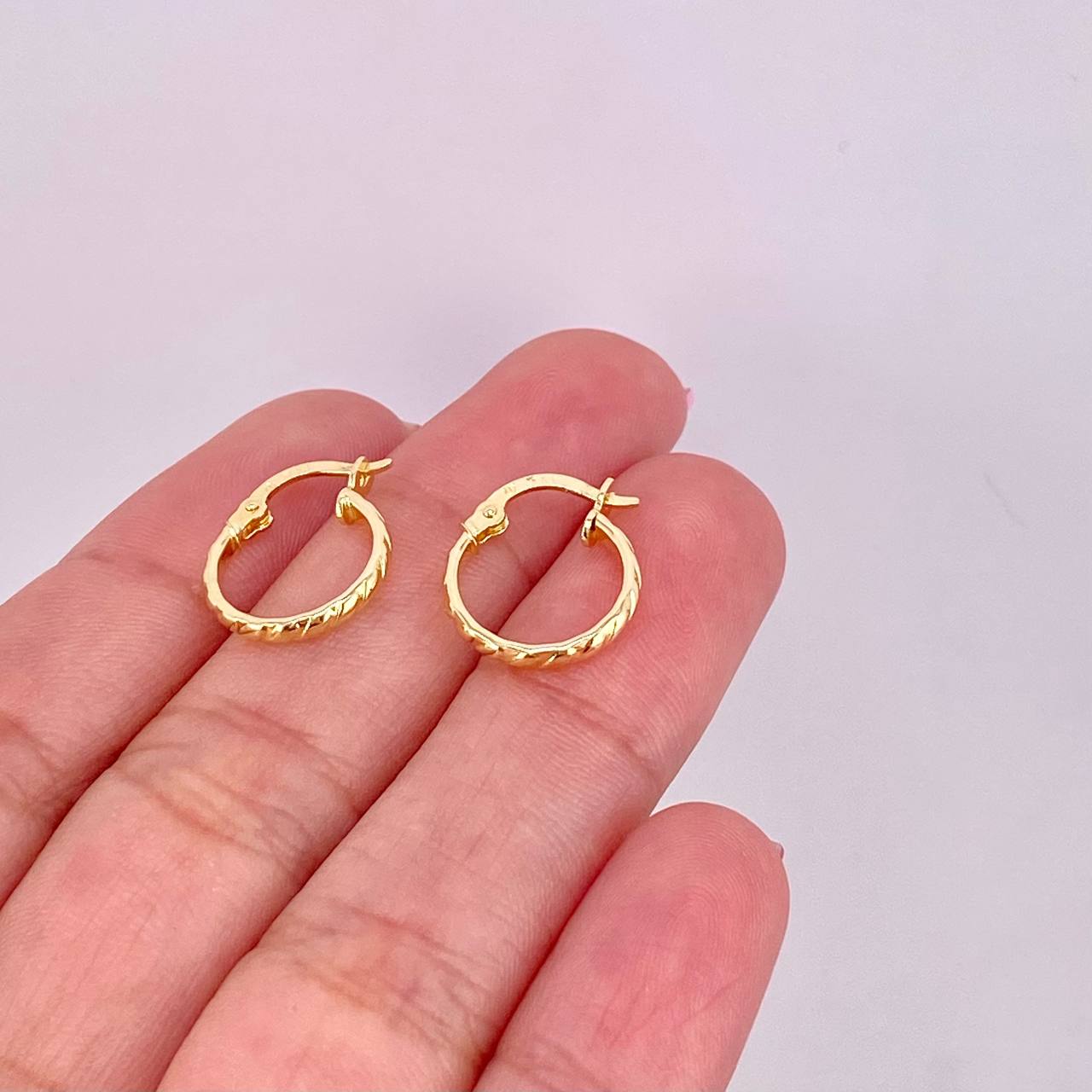 Candongas Aby 0.9g / 1.5cm Oro Amarillo 18K