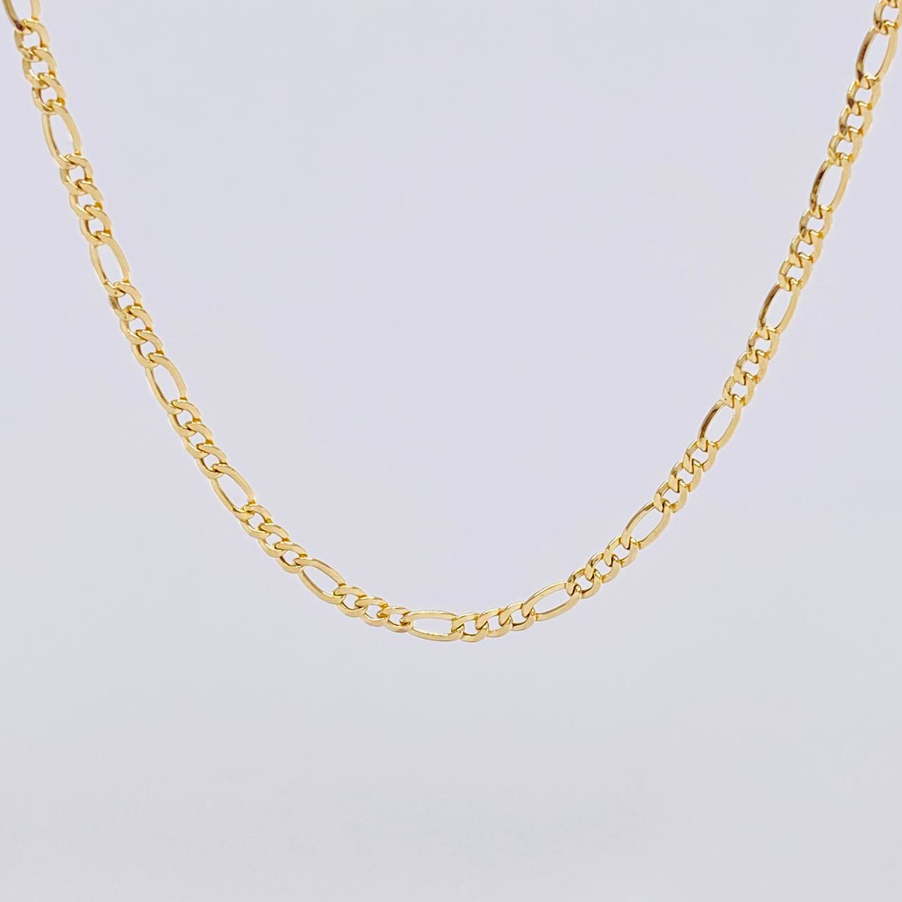 Cadena Figaro 2.7g / 60cm / 2.6mm Oro Amarillo 18K