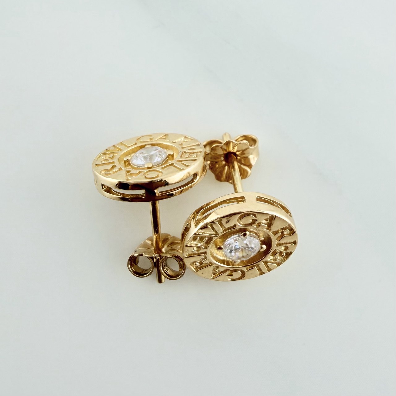 Topos Bv 2.45gr / 9.71mm Oro Amarillo 18K %