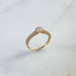 Anillo Solitario Tupido 2.35gr / T6 / Circones Blancos Oro Amarillo ©