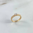 Anillo Solitario Churumbela Cuadriculada 2gr / T6 1/4 / Circones Blancos Oro Amarillo ©