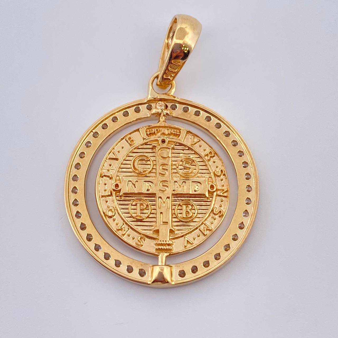 Dije San Benito 4.1gr / 3.3cm / Oro Amarillo 18K %
