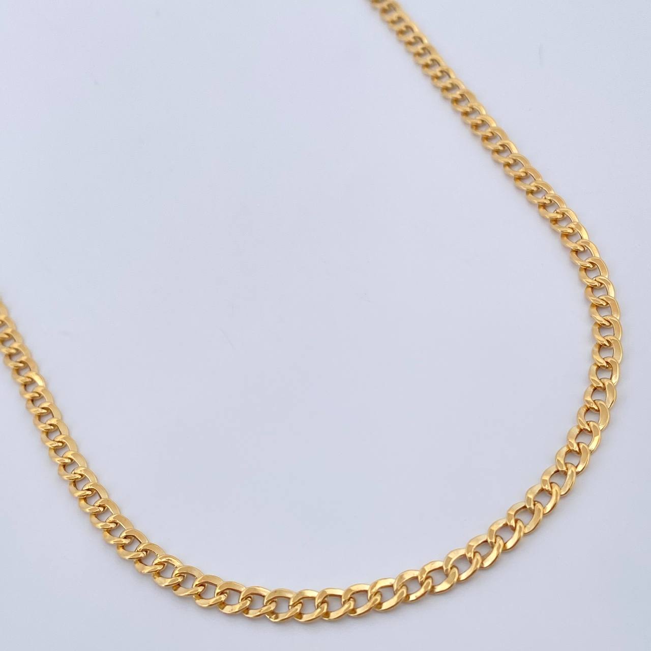 Cadena Cubana 5.05gr / 60.2cm / 3.22mm Oro Amarillo +1 18K $