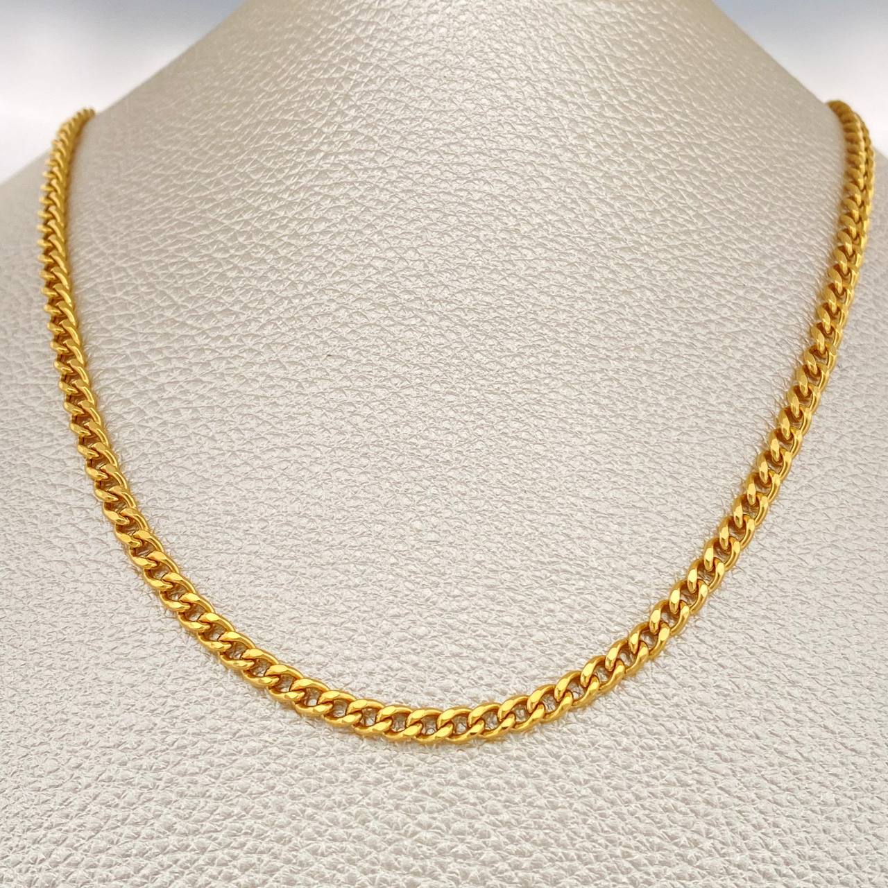 Cadena Cubana 12.25gr / 64.5cm / 3.78mm Oro Amarillo +1 18K $