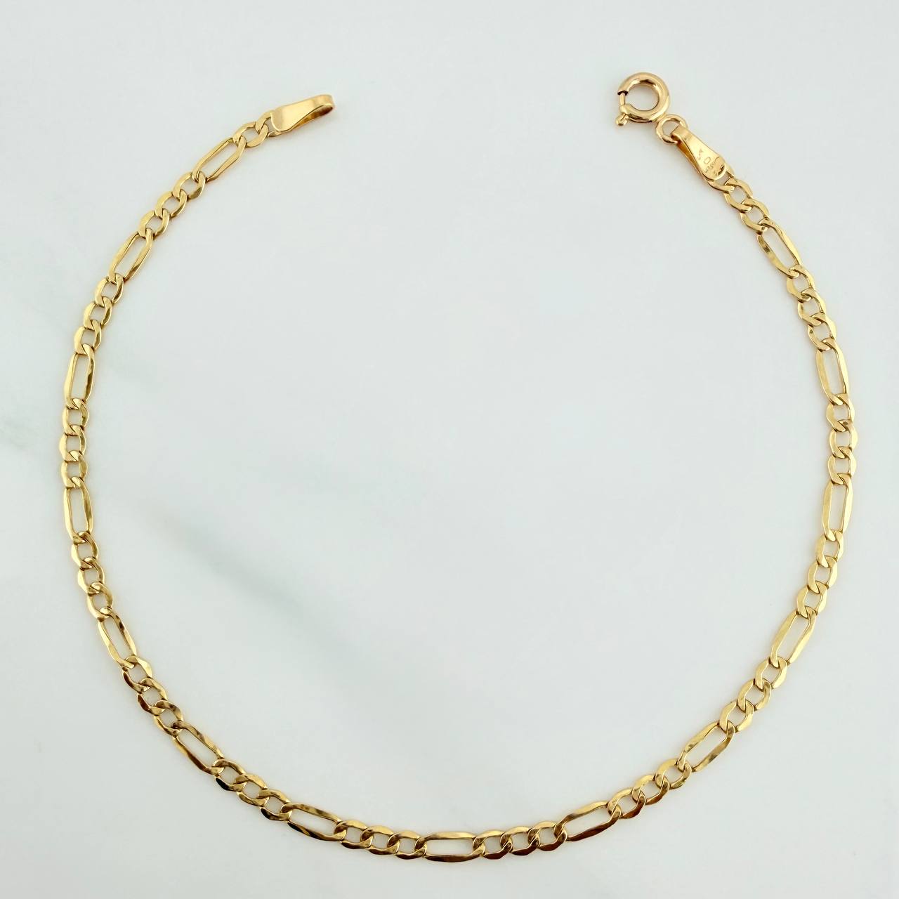 Pulso Figaro 1.2gr / 20cm / 2.5mm Oro Amarillo +1 18K %