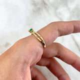 Anillo Solitario Lineas Paralelo 2.5gr / T7 / Esmeralda 31pts Circones Blancos Oro Amarillo (Joya) ©