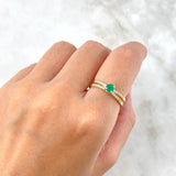 Anillo Solitario Lineas Paralelo 2.5gr / T7 / Esmeralda 31pts Circones Blancos Oro Amarillo (Joya) ©