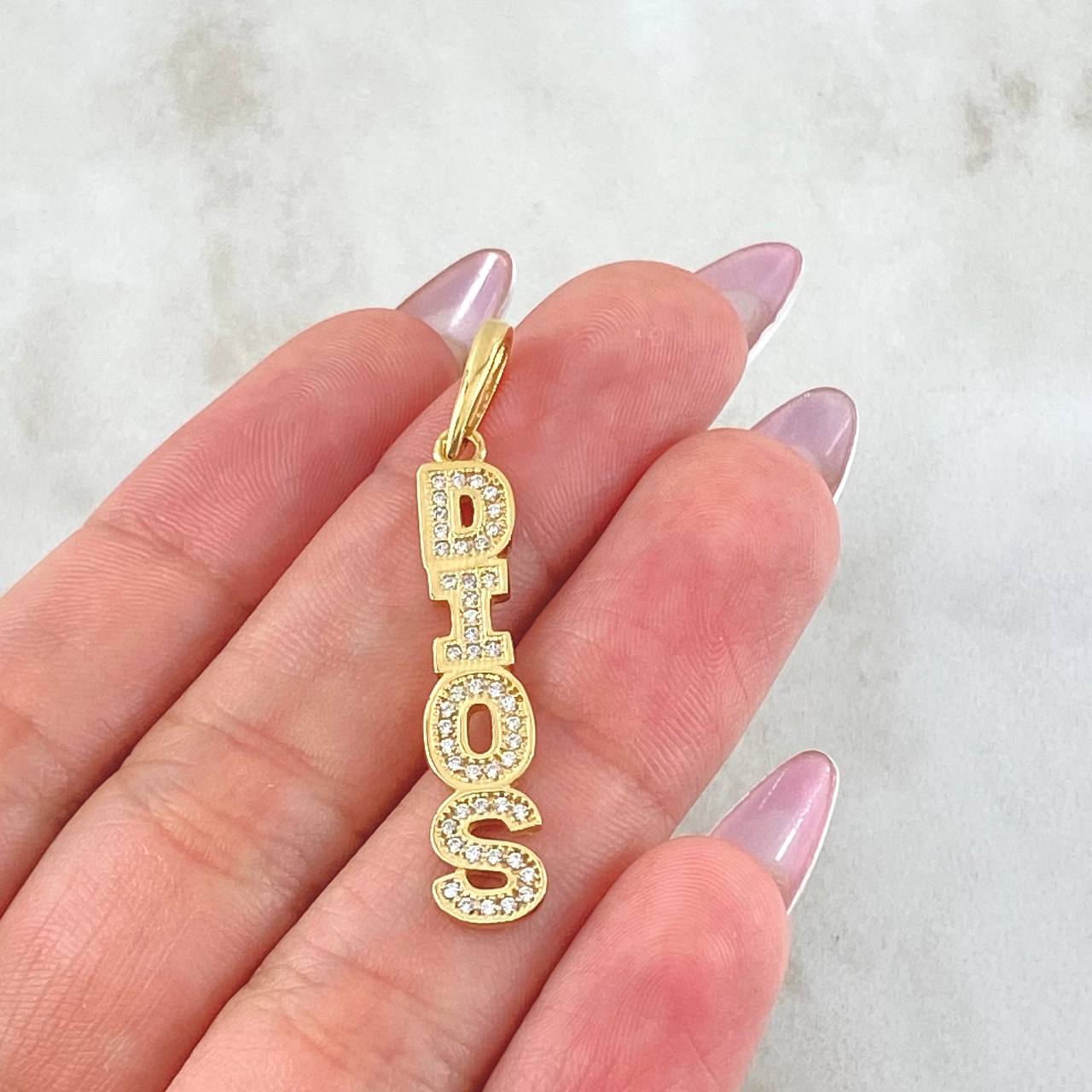Dije Dios 2.75gr / 4cm / Oro Amarillo 18K