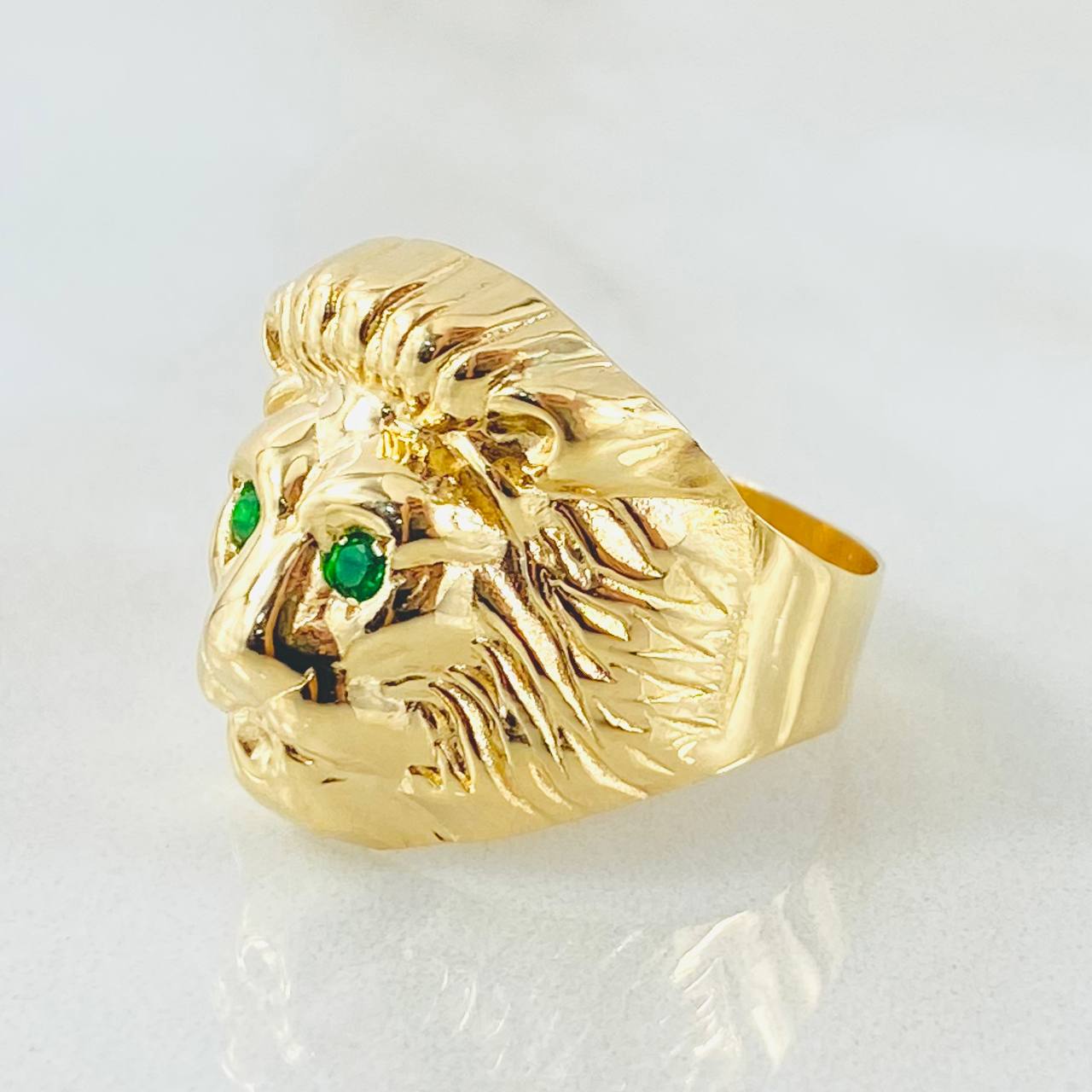 Anillo Rostro León 4.3gr / T11 / Oro Amarillo 18K ©