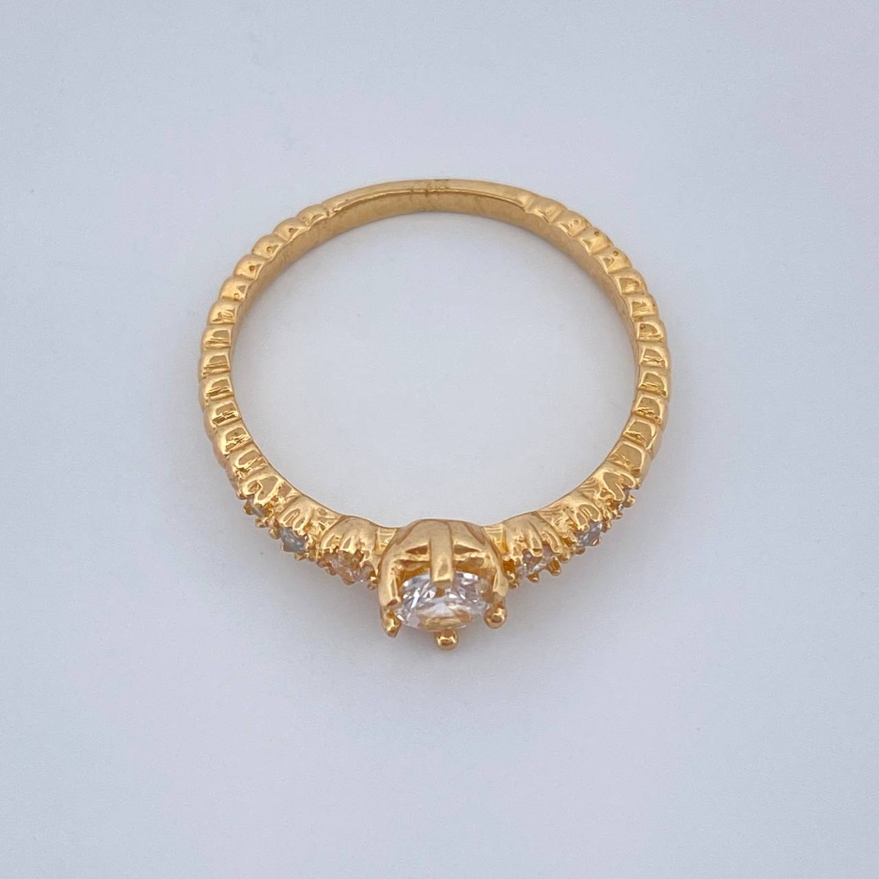 Anillo Churumbela Esferas 2.2gr / T6 1/4 / Oro Amarillo 18K %