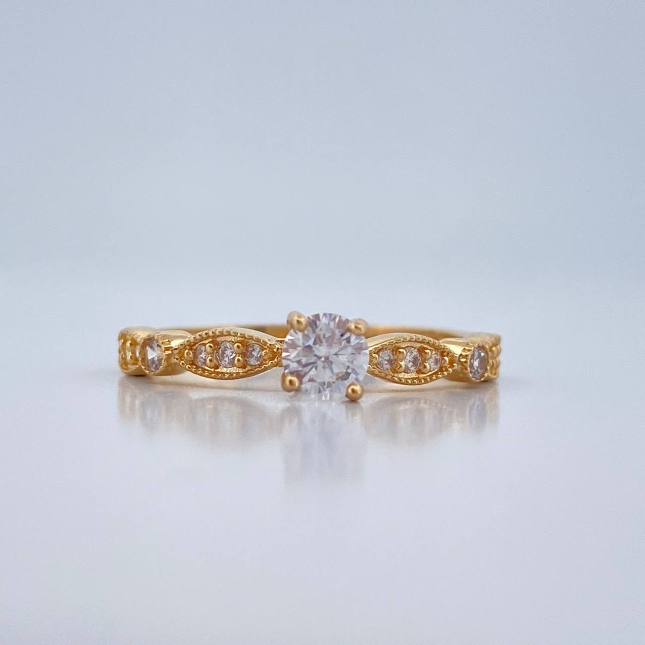 Anillo Solitario Olas Cruzadas 1.8gr / T6 1/4 / Oro Amarillo 18K %
