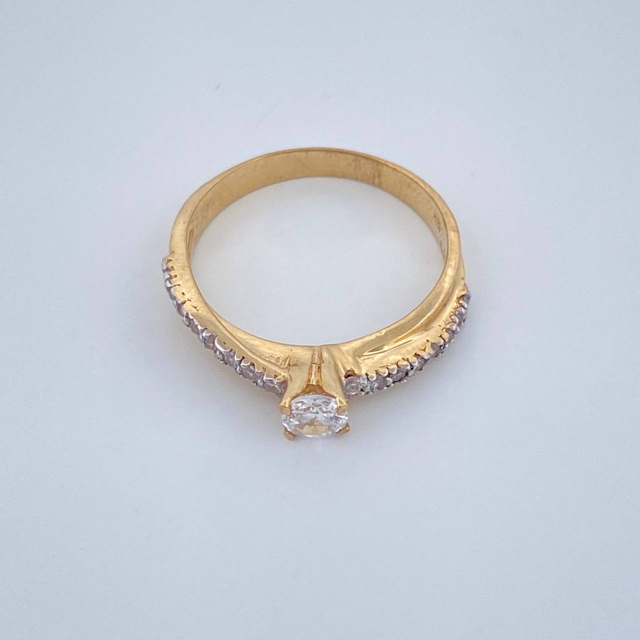 Anillo Solitario Linea Invertida 2.3gr / T5 3/4 / Dos Oros Amarillo Blanco 18K %