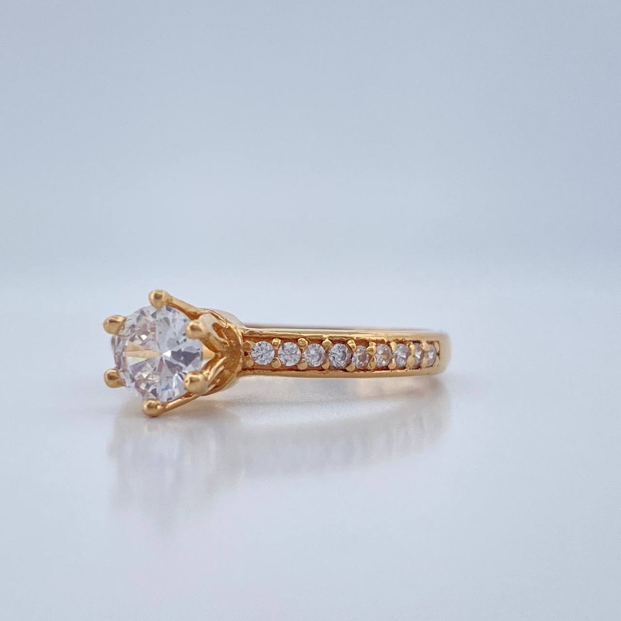 Anillo Solitario Churumbela 2.65gr / T6 3/4 / Oro Amarillo 18K %