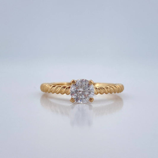 Anillo Solitario Trenzado 2.35gr / T6 / Oro Amarillo 18K %