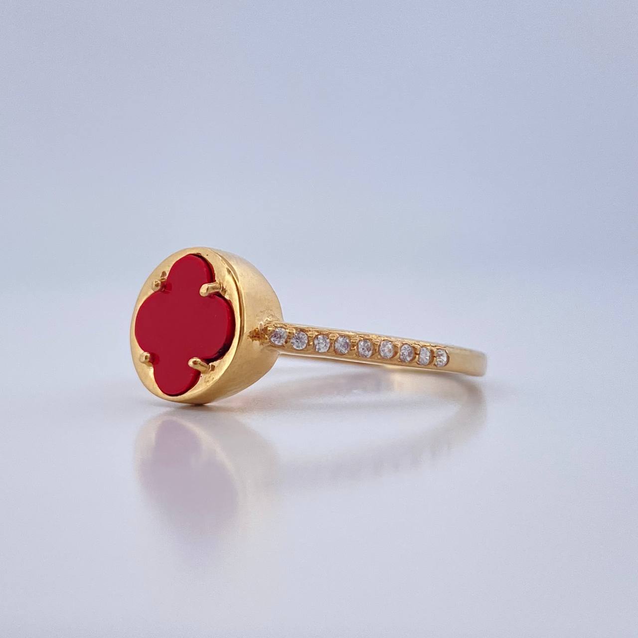 Anillo Trebol 2.45gr / T8 / Oro Amarillo Nac.Esp. 18K %