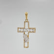 Dije Cruz Jesus 2.3 g / 3.6 cm Dos Oros Amarillo Blanco 18K