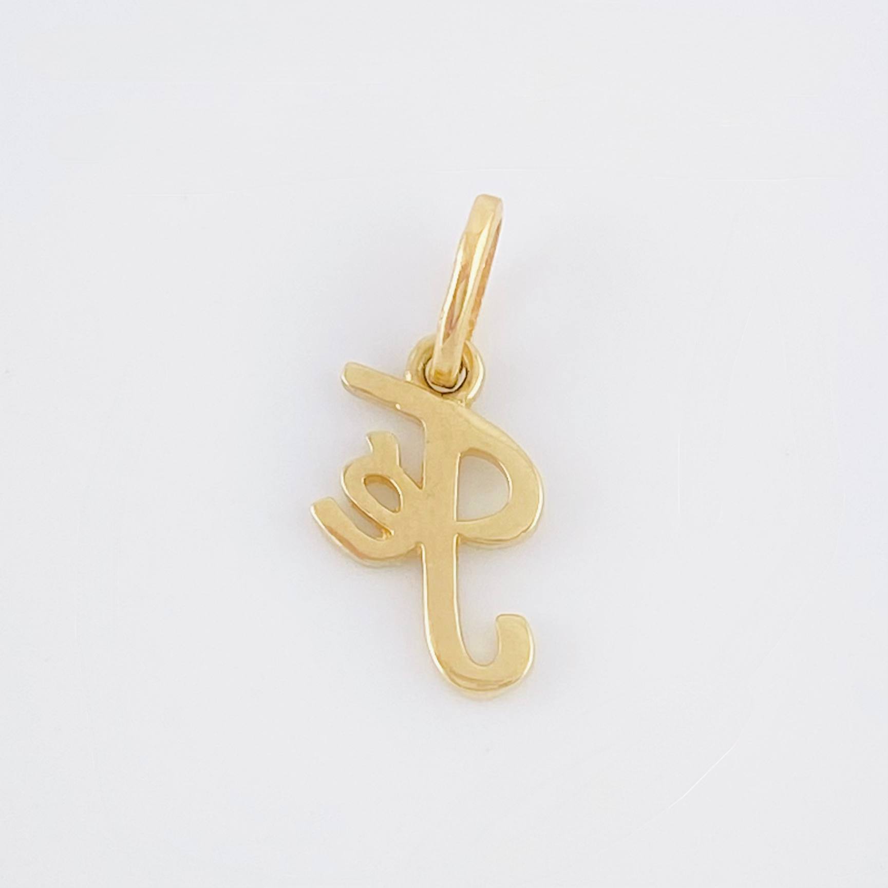 Dije Fe 0.85gr / 1.7cm / Oro Amarillo 18K *