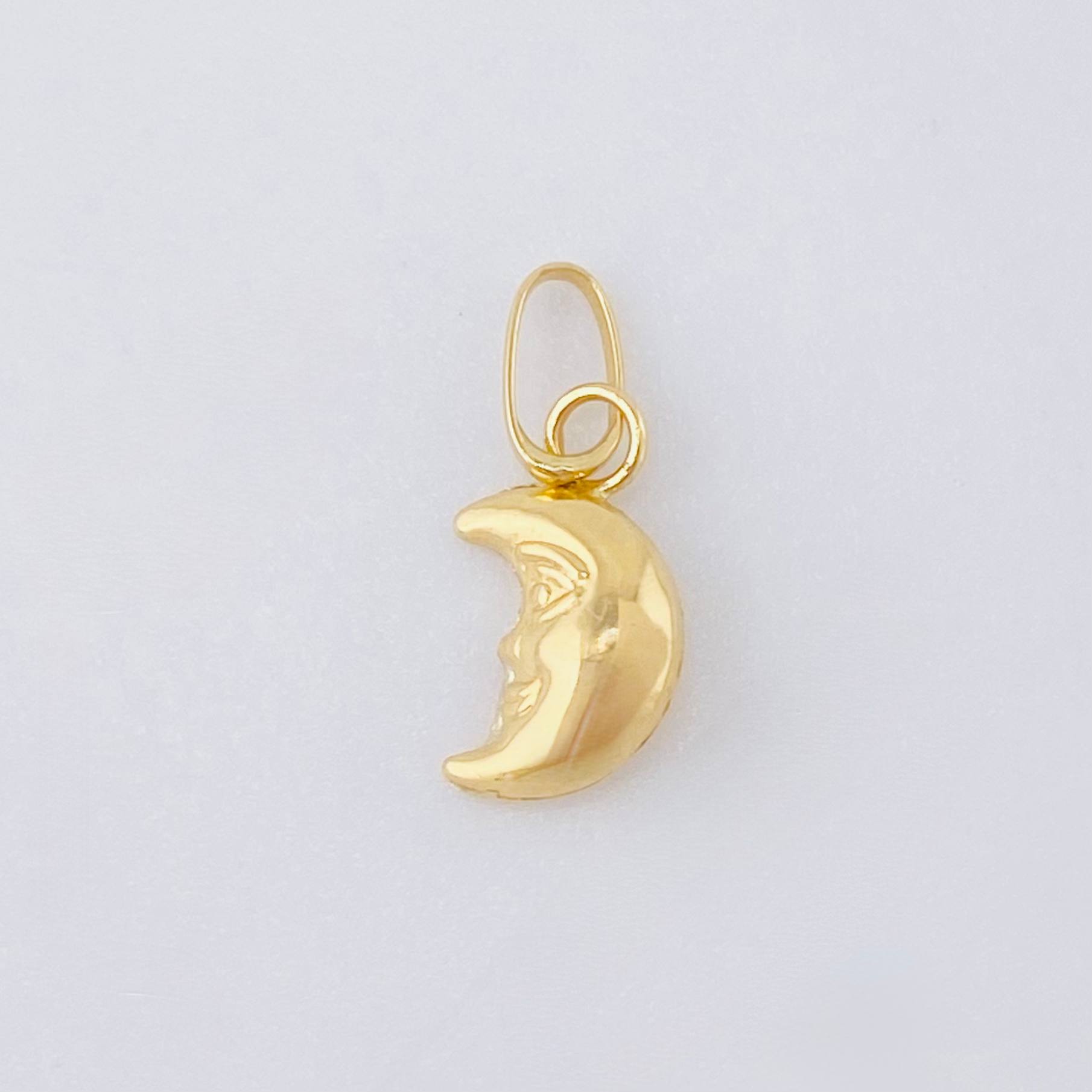 Dije Luna 0.2g / 1.4cm Oro Amarillo 18K