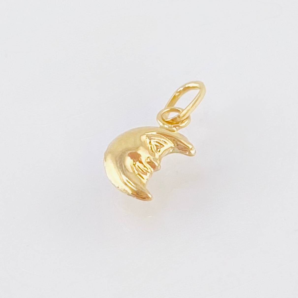 Dije Luna 0.2g / 1.4cm Oro Amarillo 18K