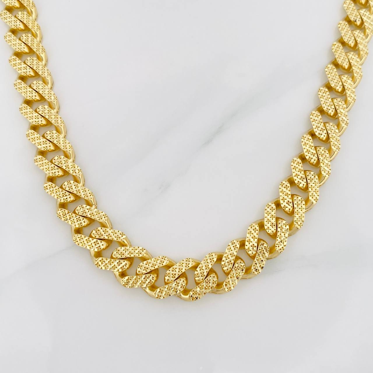 Cadena Cubano Infinito 47.15g / 60cm / 4.85mm Oro Amarillo 18K