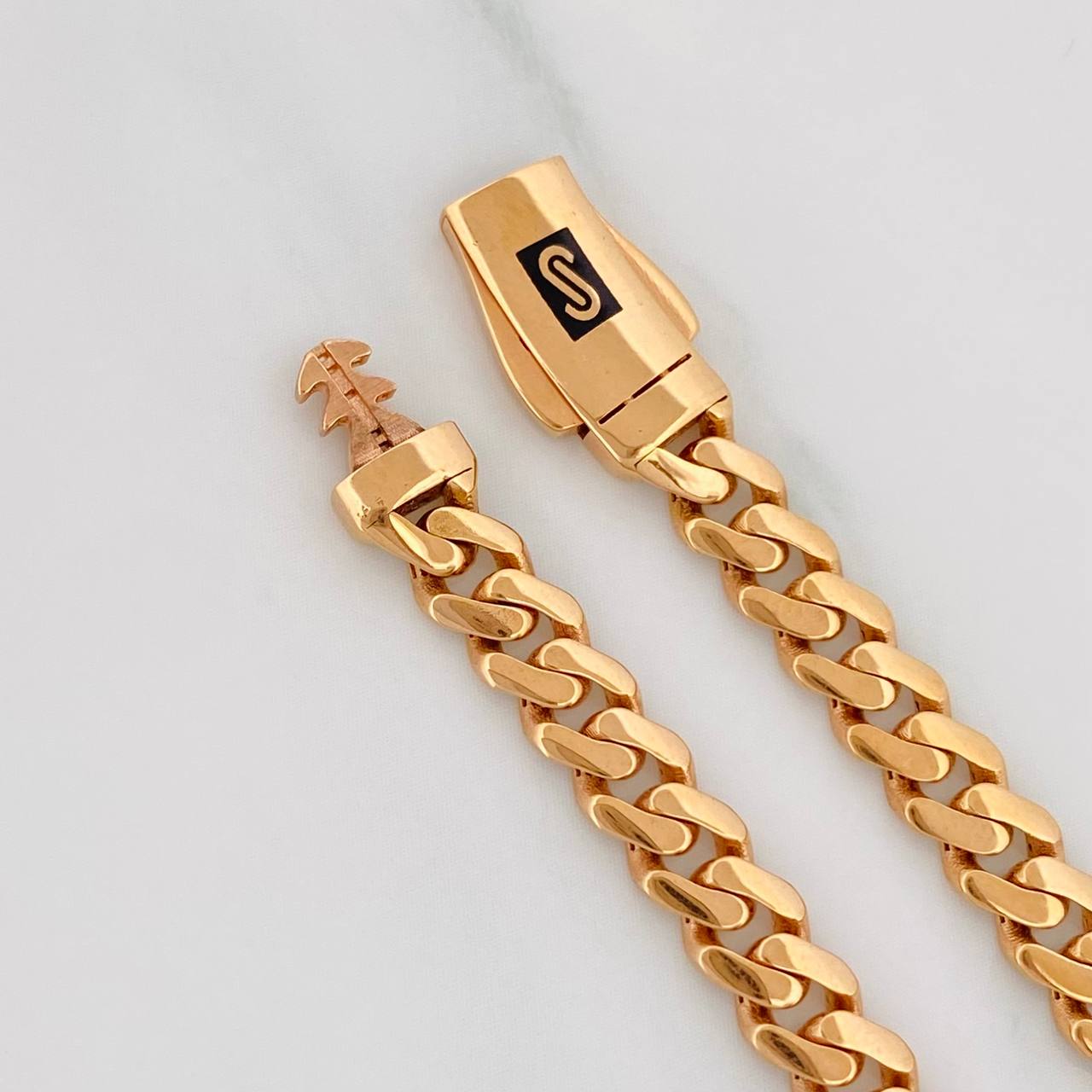 Cadena Cubano Infinito 19.1g / 60cm / 4.85mm Oro Rosa 18K
