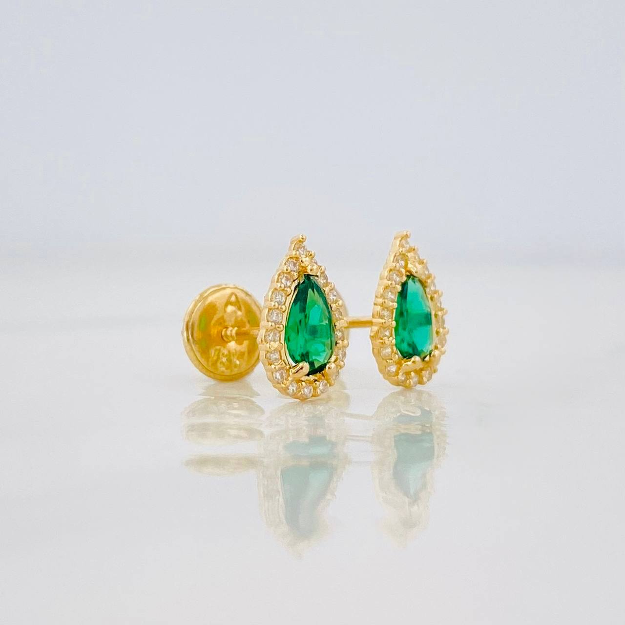 Topos Halo Gota 0.95g / 5.6mm Oro Amarillo 18K