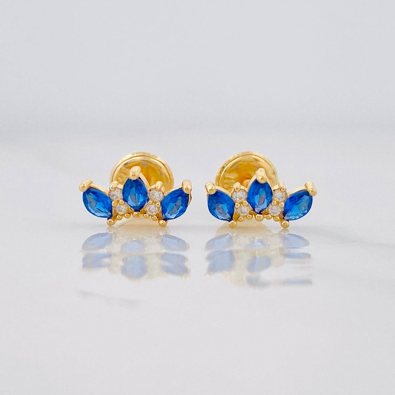 Topos Tiara 0.75g / 8.9mm Oro Amarillo 18K