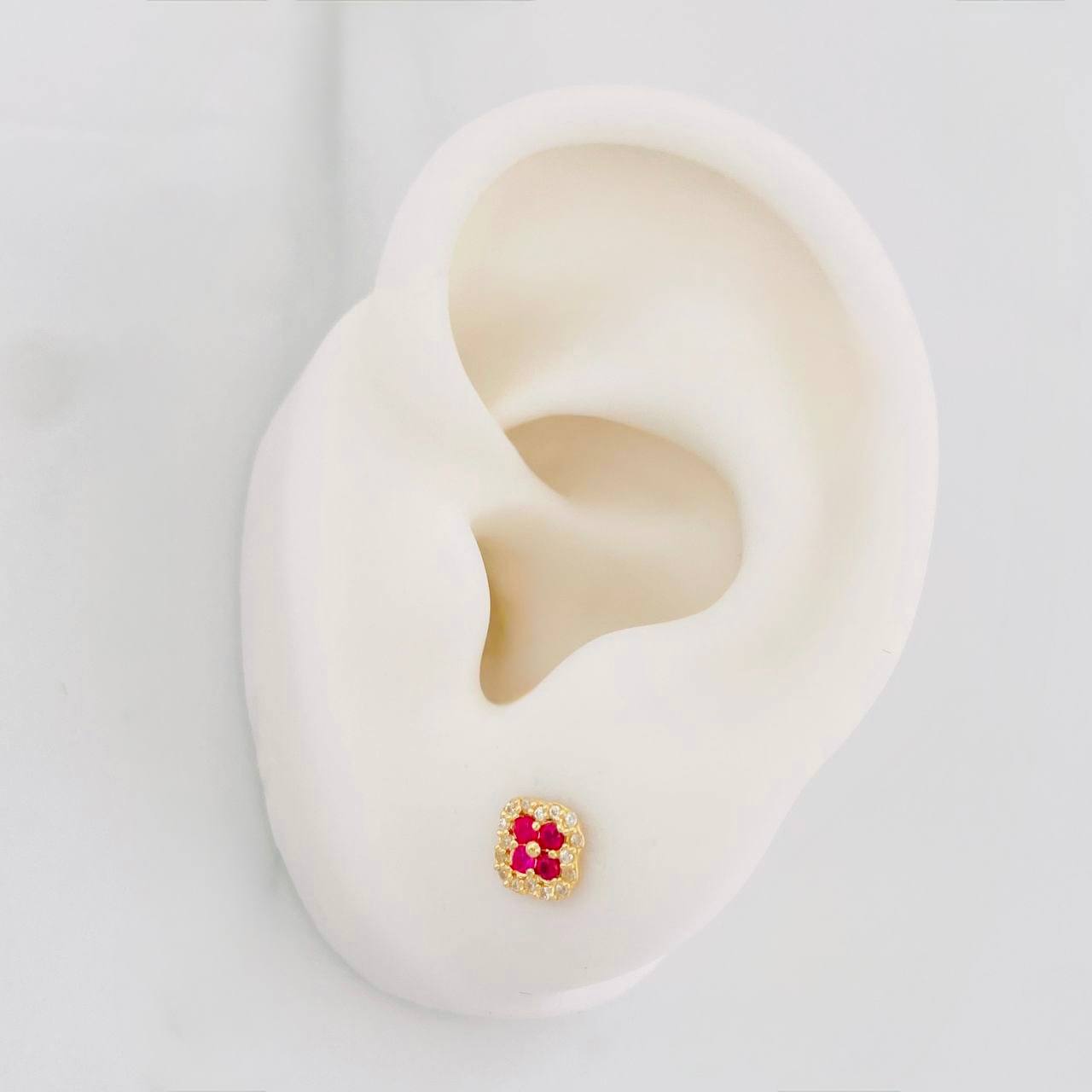 Topos Flor 0.9g / 5.75mm Oro Amarillo 18K