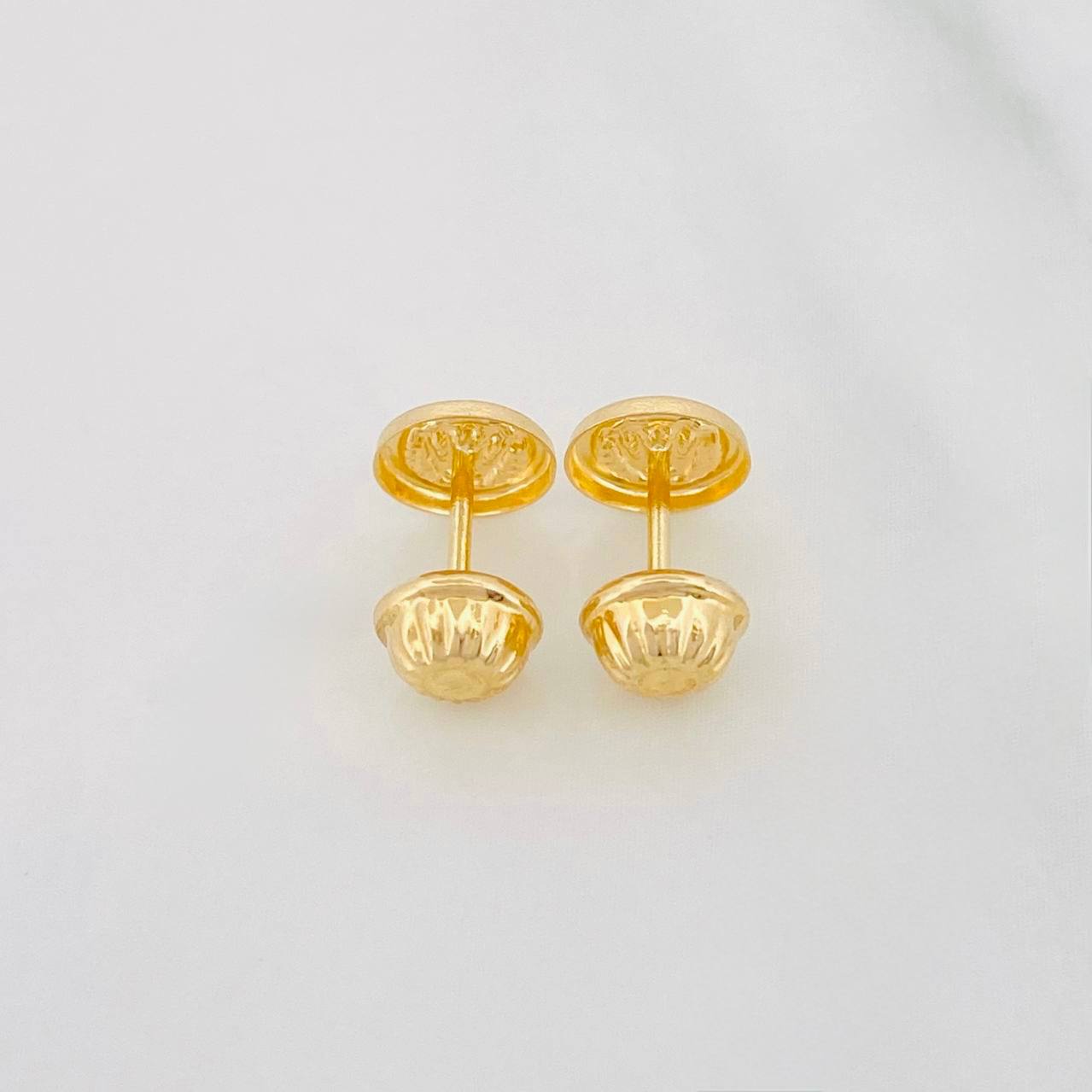 Topos Corona 0.5g / 5.65mm Oro Amarillo 18K