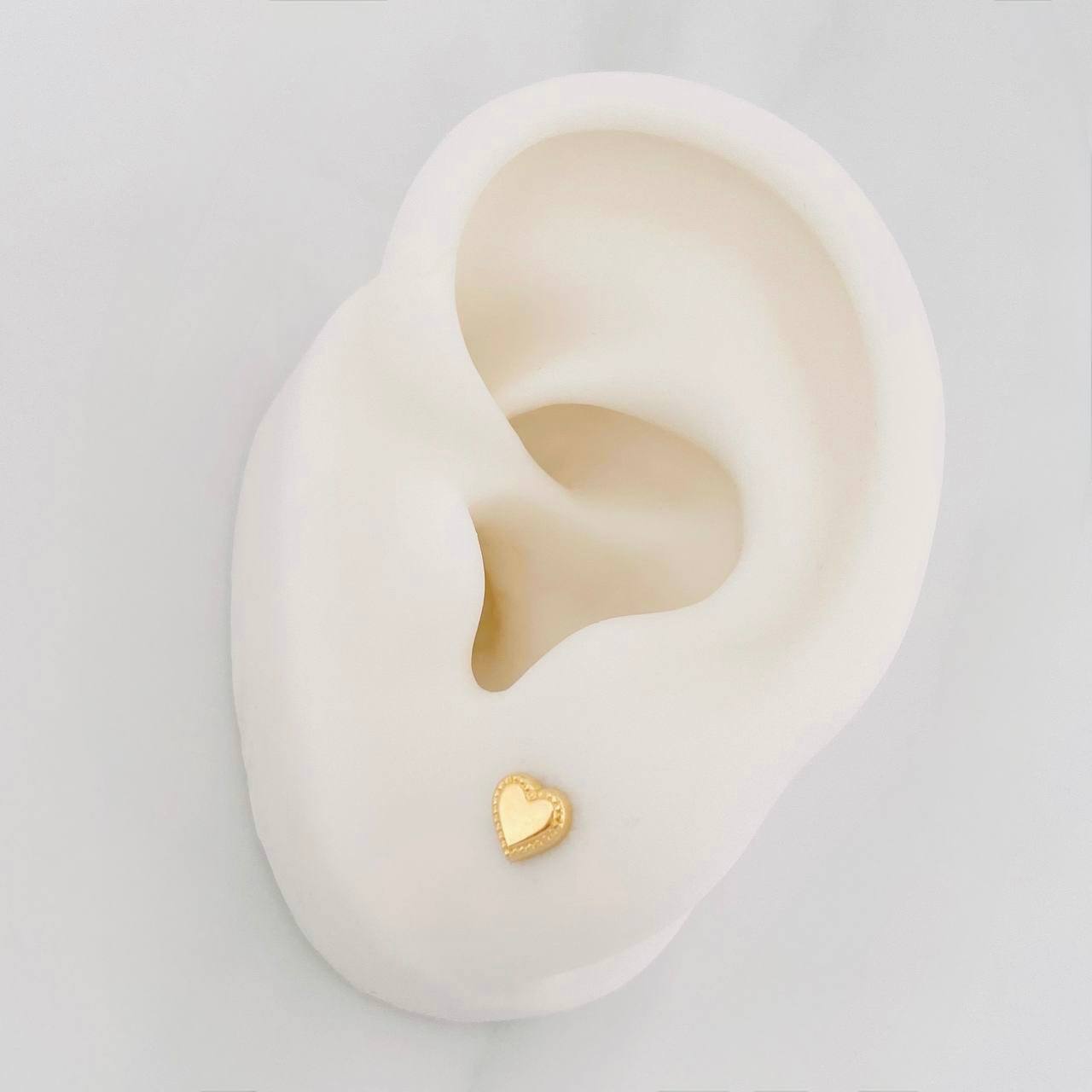 Topos Corazón Punteados 0.5g / 5mm Oro Amarillo 18K