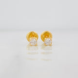 Topos Cuatro Garras 0.6g / 3.1mm Oro Amarillo 18K