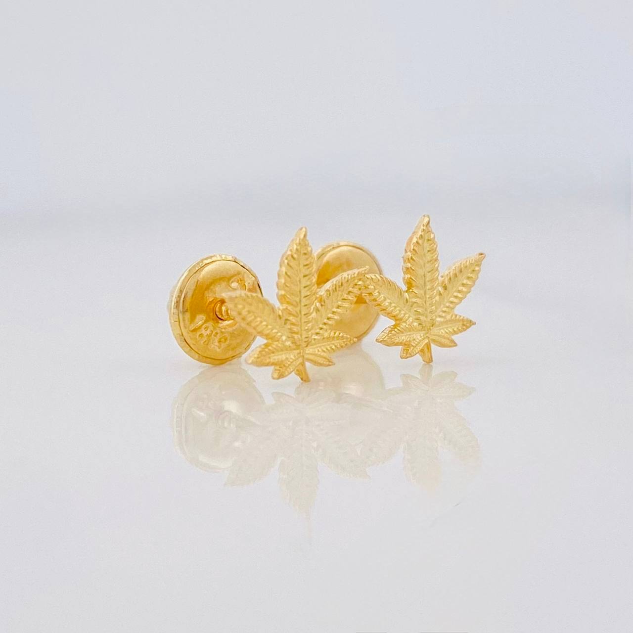 Topos Hojas 0.85g / 6.4mm Oro Amarillo 18K